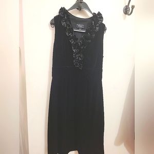 Dressbarn Collection Lightweight Velvet Sleeveless Sheath Dress - Size 8